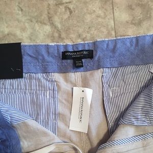 Banana Republic 34 X 32 Straight Fit Chino